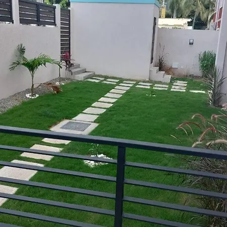 Odyssey Exquisite @ Charlemont Apartment Kingston Exterior photo