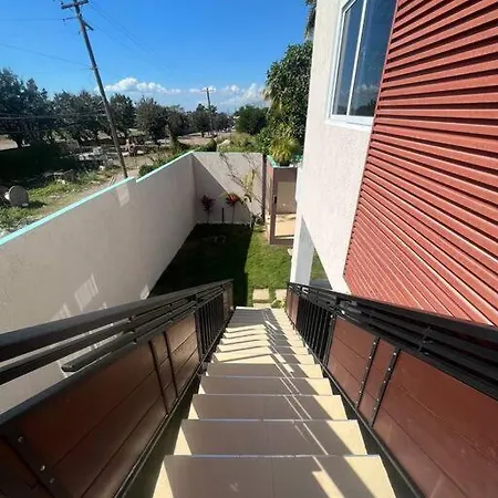 Odyssey Exquisite @ Charlemont Apartment Kingston Exterior photo